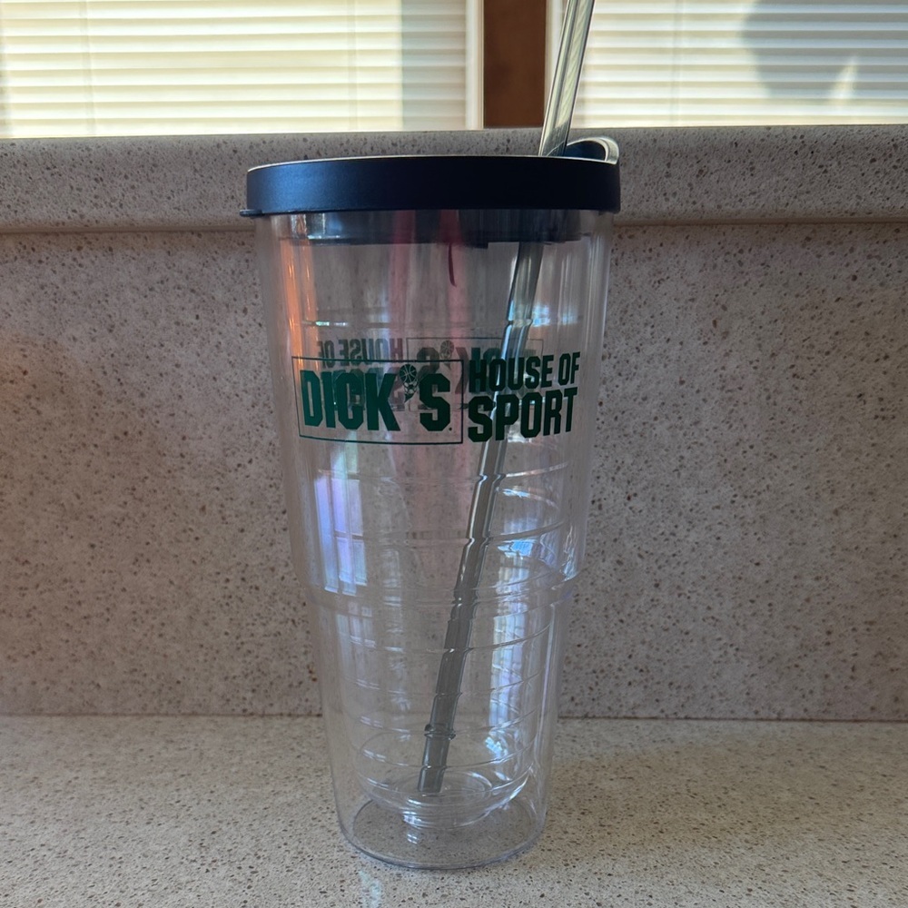 24oz Dick’s House of Sports Like New Clear Tumbler with Lid and Straw